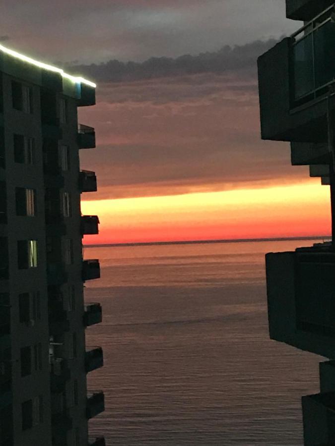 Nbg Towers 2 Appartaments Batumi Esterno foto